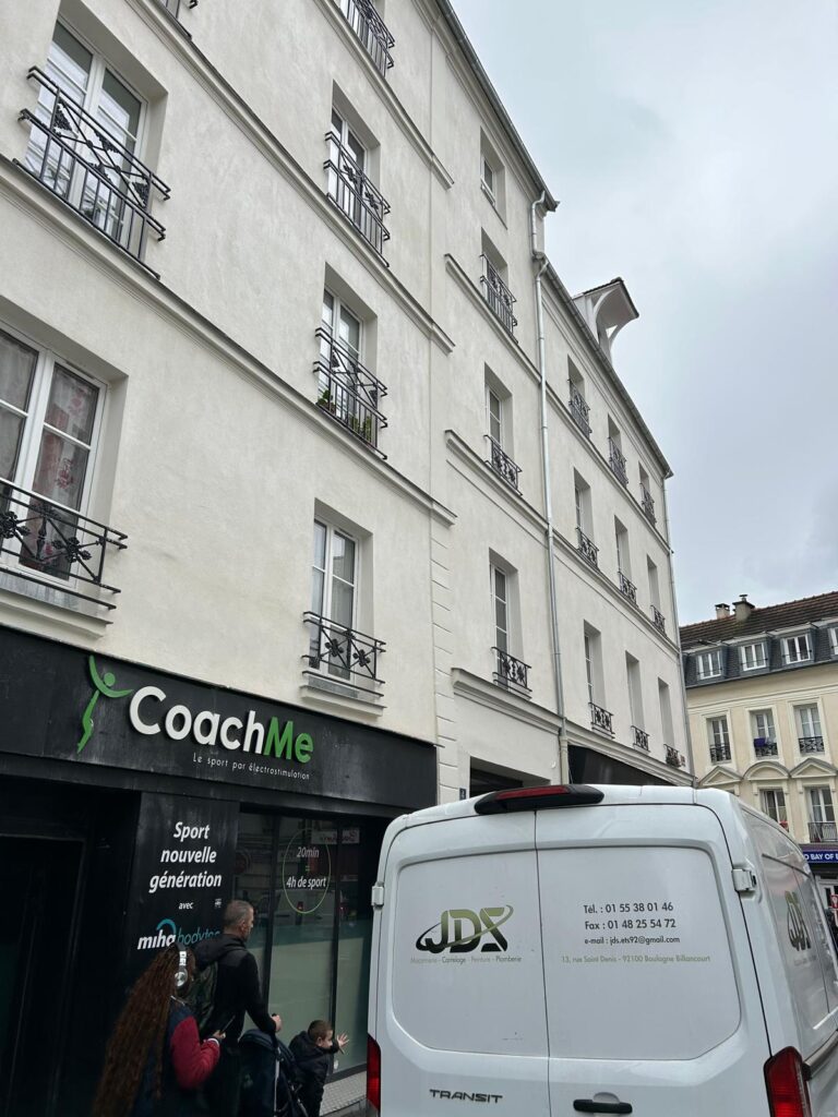 Ravalement de façades d&rsquo;immeubles à Paris